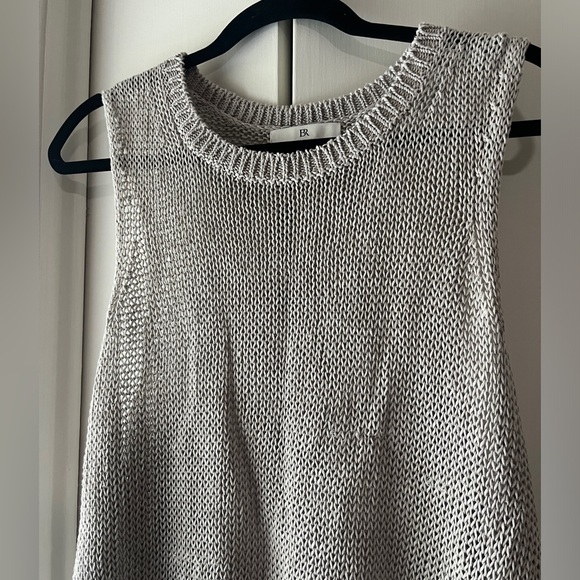 Banana Republic. XL Linen Sweater Tank - Picture 5 of 15